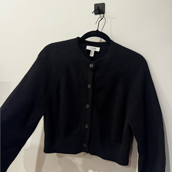 COS - Wool Button-Up Cardigan - Picture 5 of 8